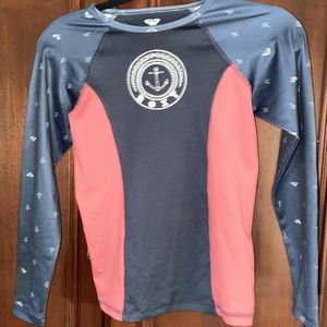 Roxy rashguard. Junior xl (14) maybe womens small